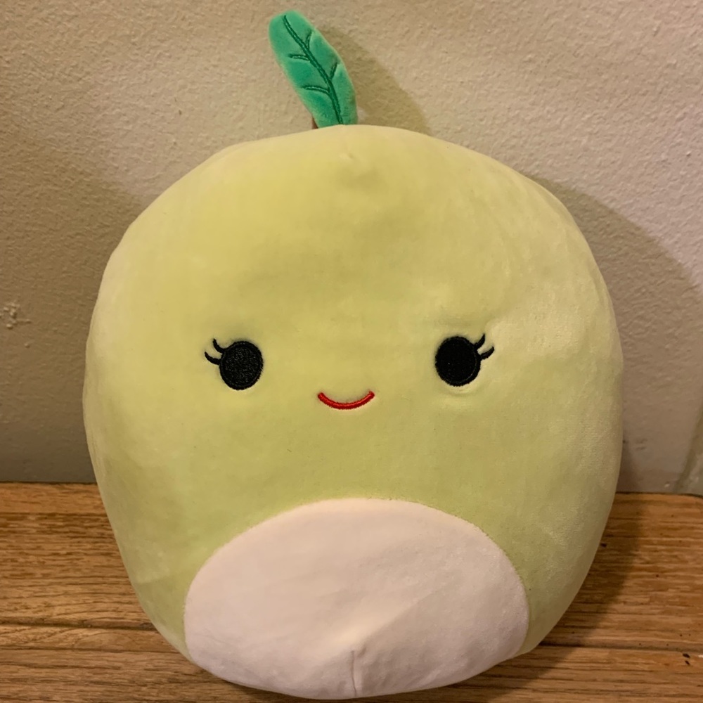 Gabe the Apple Squishmallow